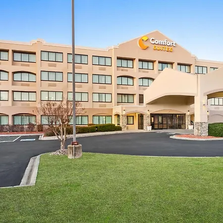 Comfort Suites